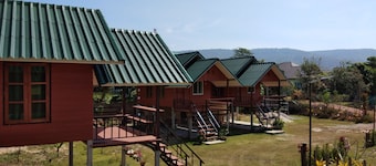 Thong Hug House Resort