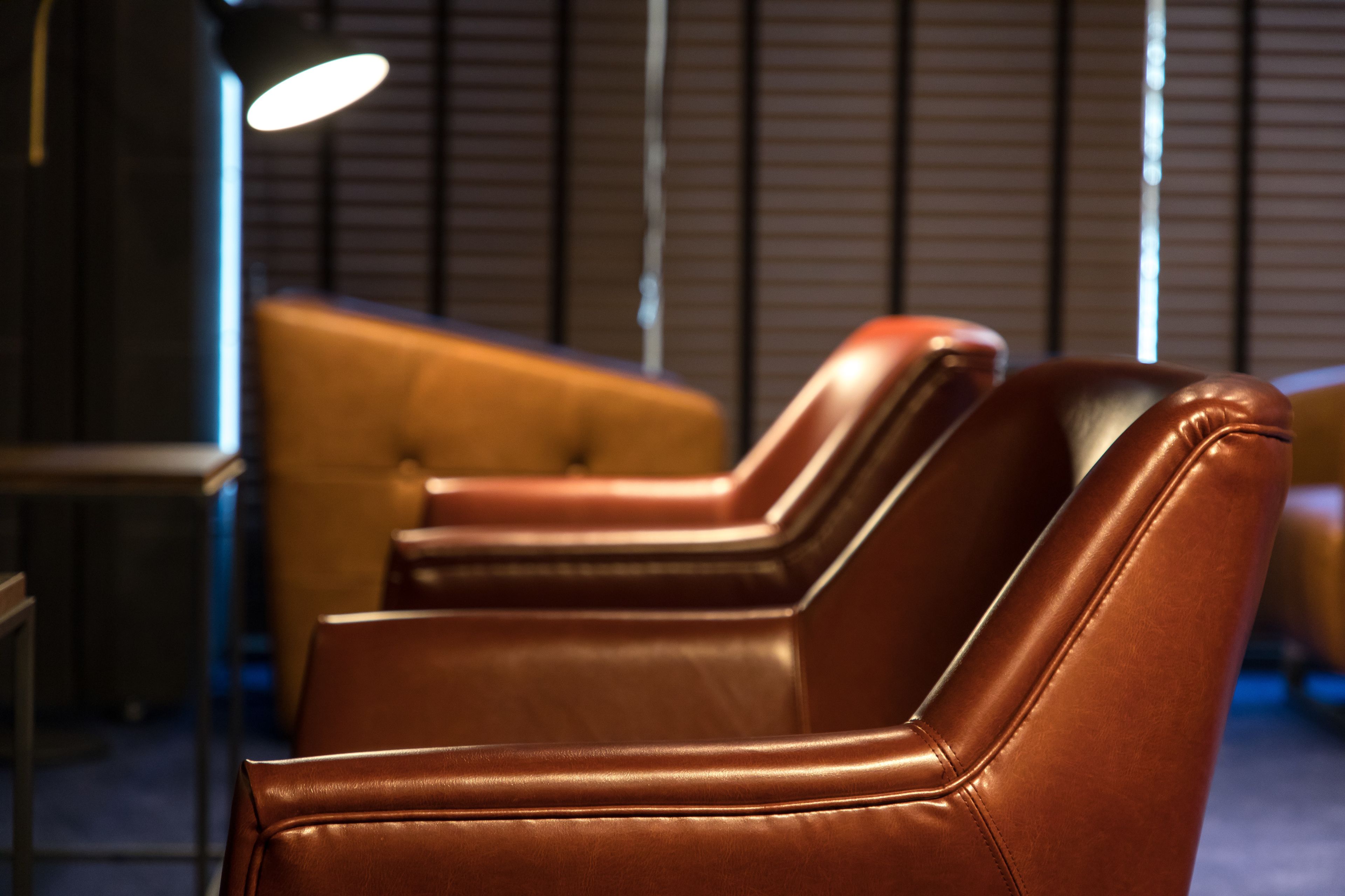 Lobby-lounge