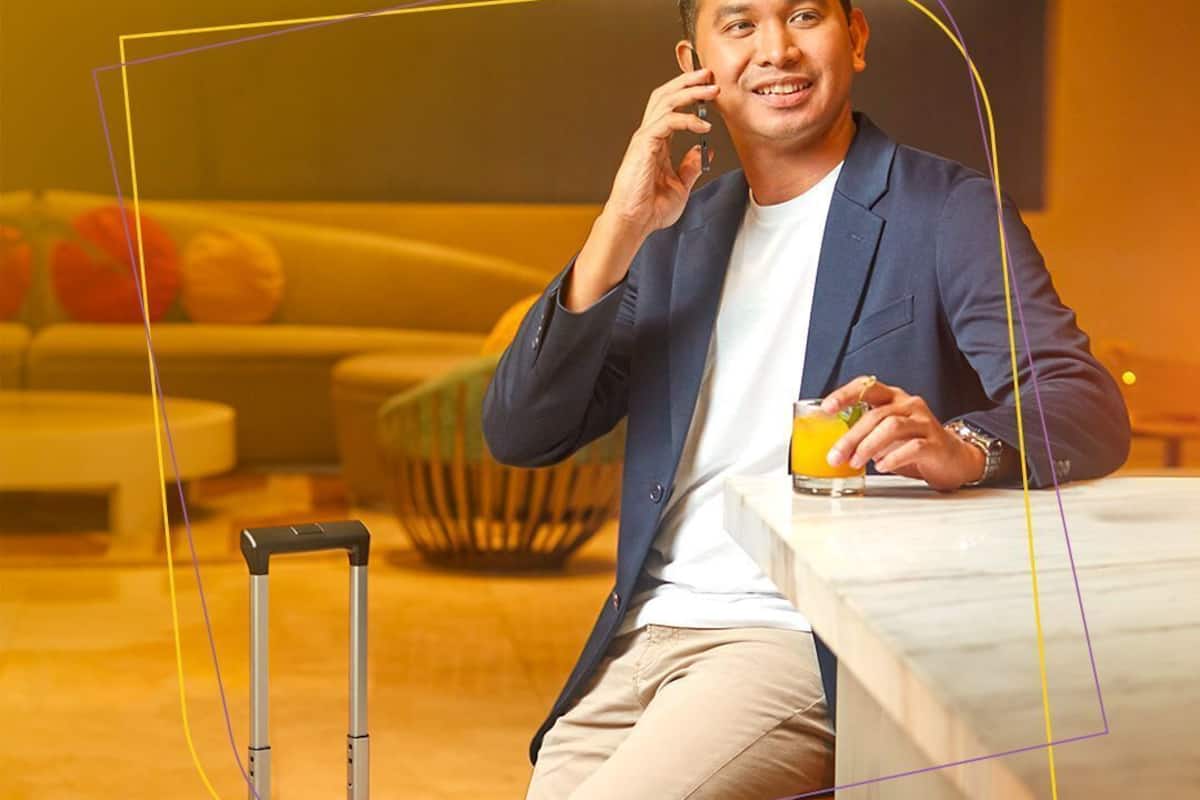 Business to Bliss Room with Breakfast with One way Airport Transfer