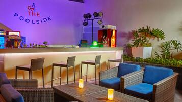 Bar junto a la alberca