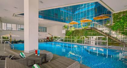 Savoy Hotel Manila near Airport NAIA Terminal 3 MNL