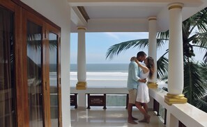 Superior-værelse - delvis havudsigt | Terrasse/gårdhave