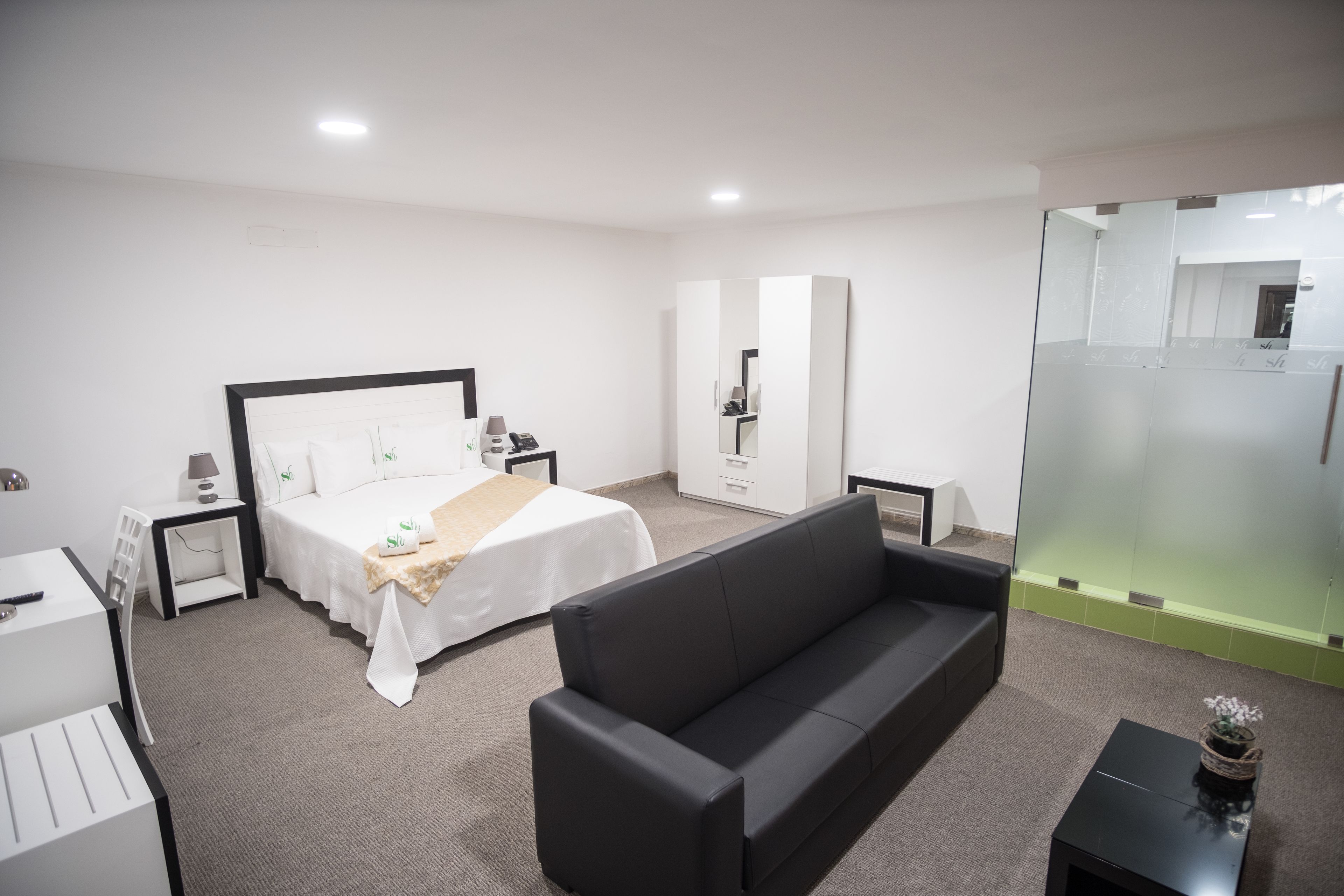 Suite – junior | Oppholdsområde | Flatskjerm-TV