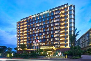 Exterior - Days Hotel by Wyndham Haikou Meilan Airport (Haikou)