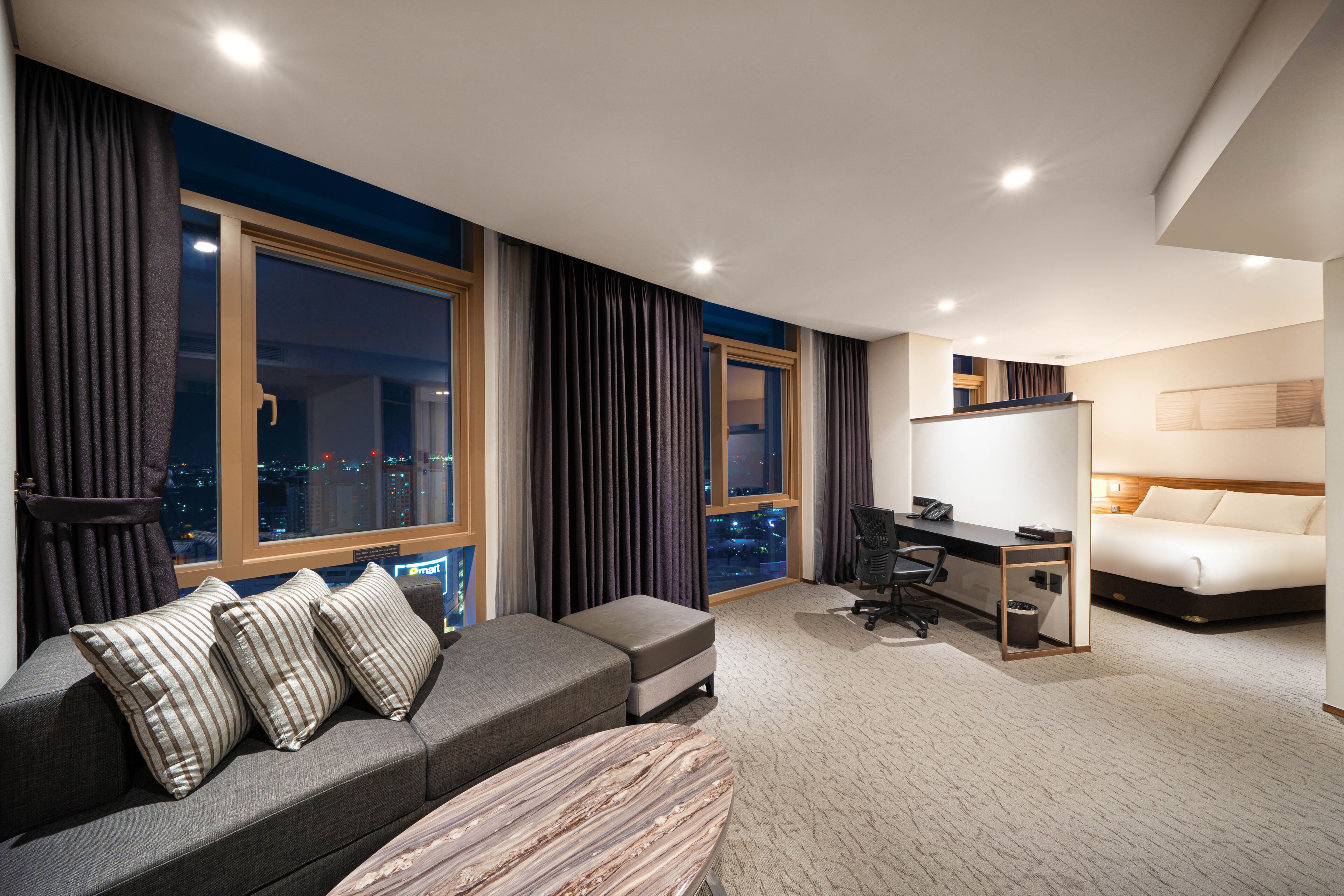 إطلالة الغرفة