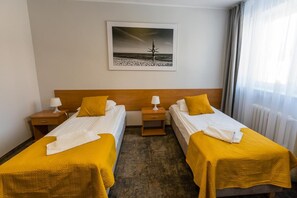 Desk, iron/ironing board, rollaway beds, free WiFi