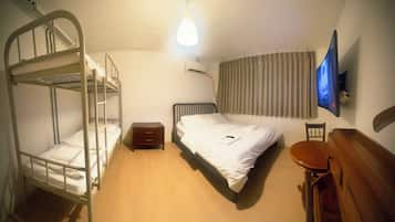 Free WiFi, bed sheets