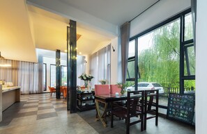 Restaurant - Leading Men Hotel (Zhangjiajie)