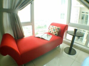 Apartment, 3 Bedrooms | Living area