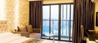 Baihua Hotel