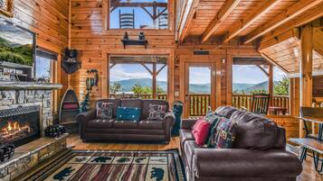 Cabin, 3 Bedrooms | Living area