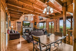 小屋, 3 間臥室 | 內部