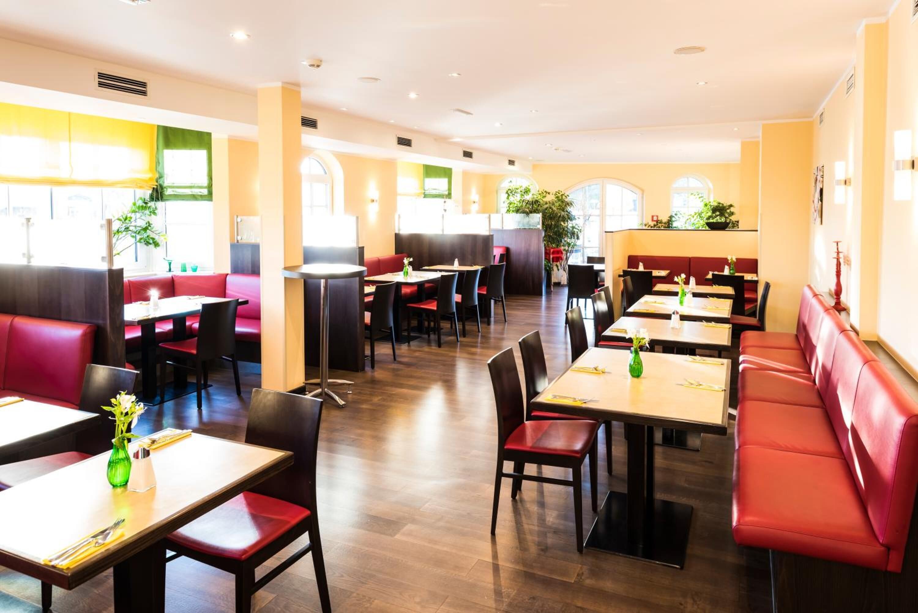 lunch and dinner served, regional cuisine