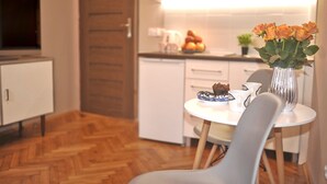Ảnh chưa phân loại, 3 trong số 27 ảnh, nút