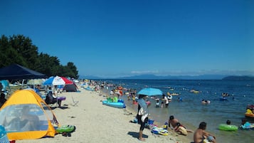 Vlak bij het strand