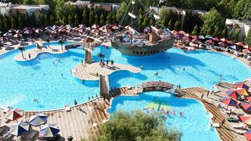 5 piscines extérieures