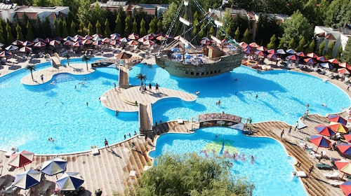 Atlant Holiday Village