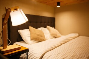 Standard Loft, 1 Queen Bed | Desk, soundproofing, iron/ironing board, free WiFi - Mezzanine Hotel (Odesa)