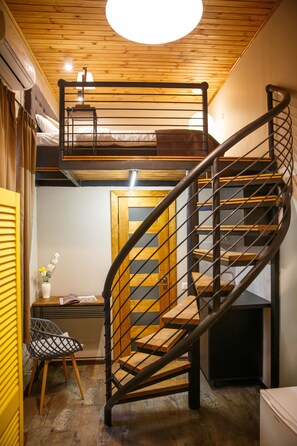 Standard Loft, 1 Queen Bed - Mezzanine Hotel (Odesa)