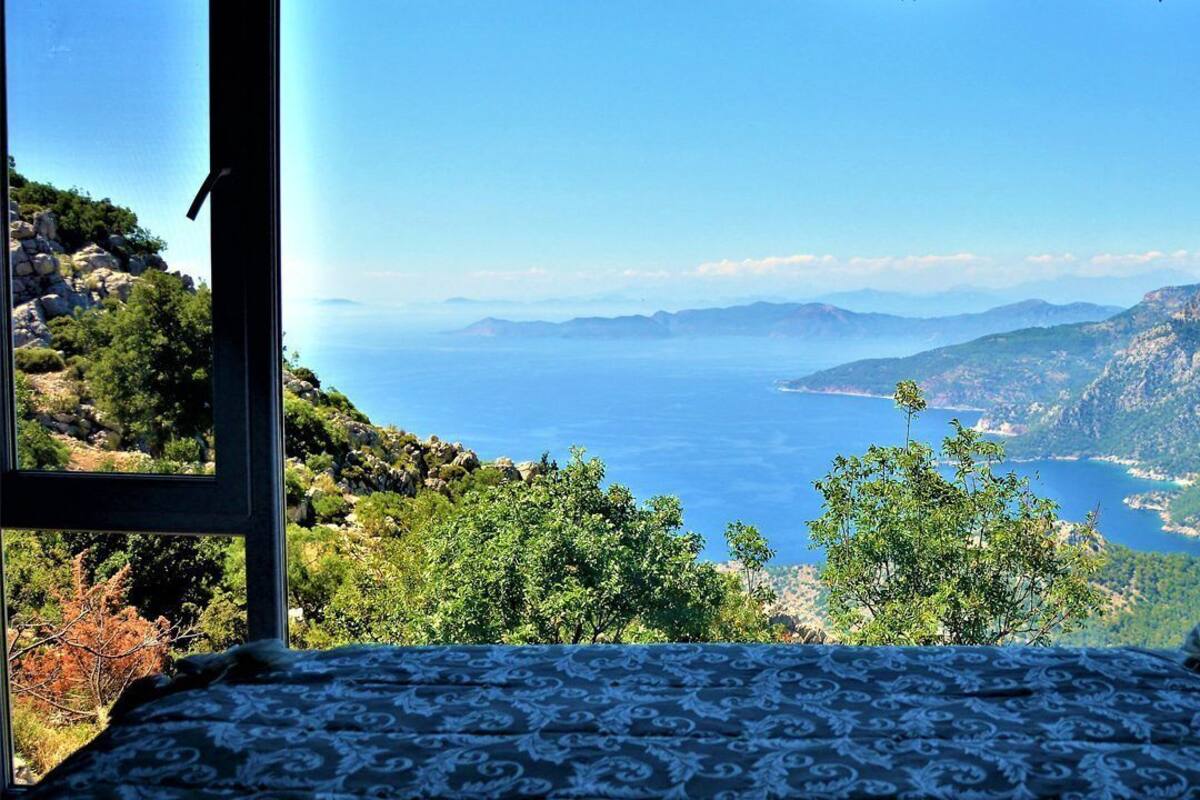 Dream Room, Sea View | 意大利 Frette 床单、高档床上用品、羽绒被、记忆海绵床垫