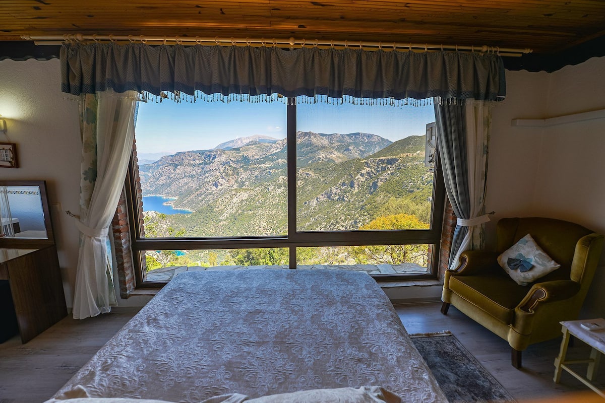 Daffodil Room, Sea View | 1 slaapkamer, Italiaanse Frette-lakens, luxe beddengoed