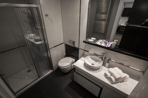 Bathroom - Koza Suites & Apartments (Istanbul)