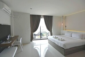 高級寢具、記憶床墊、客房內保險箱、獨特裝潢