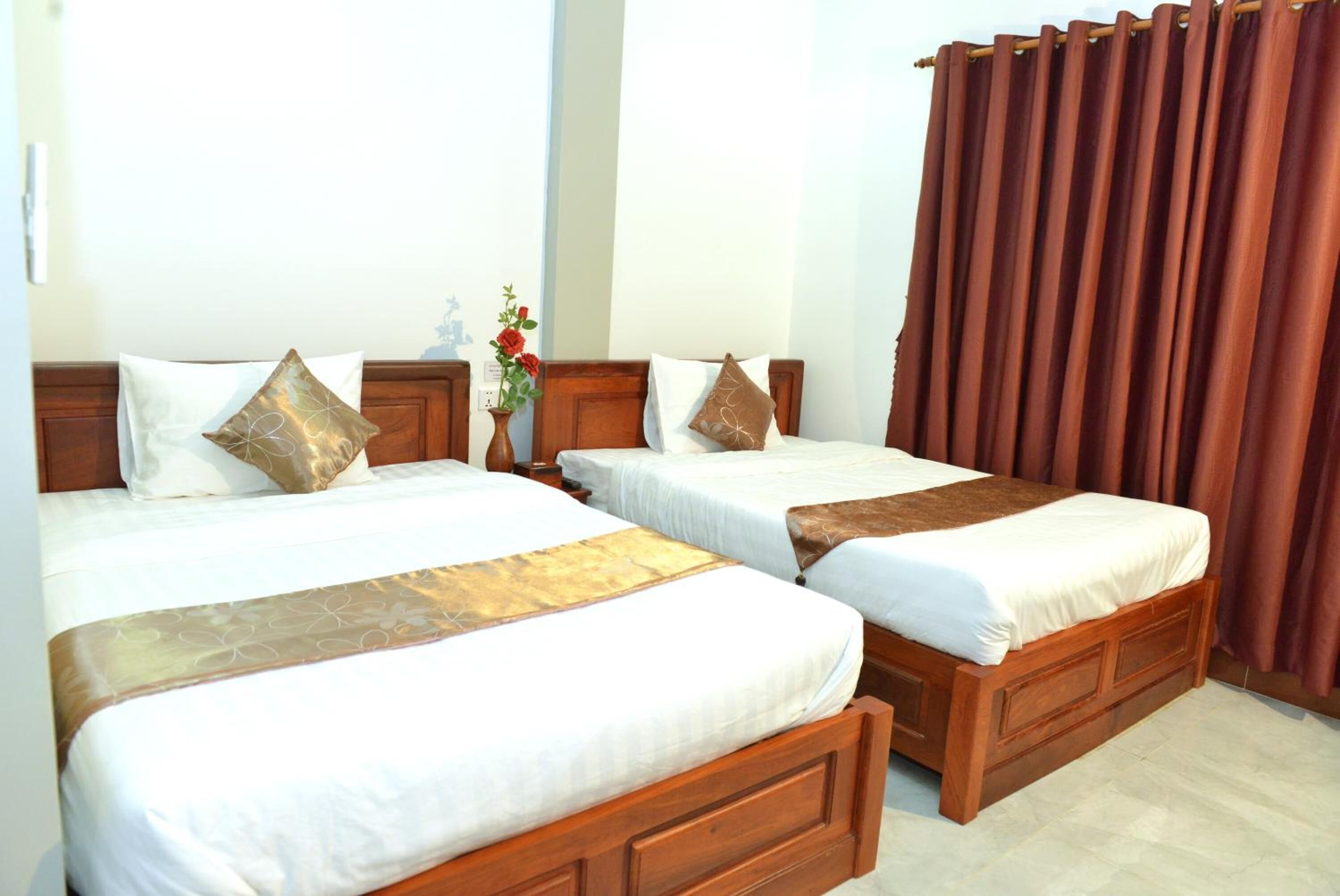 in-room safe, desk, free wifi