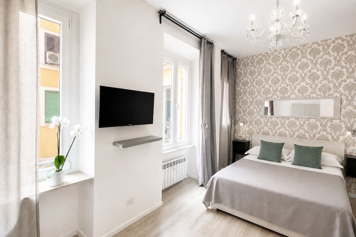 Premium bedding, in-room safe, desk, soundproofing