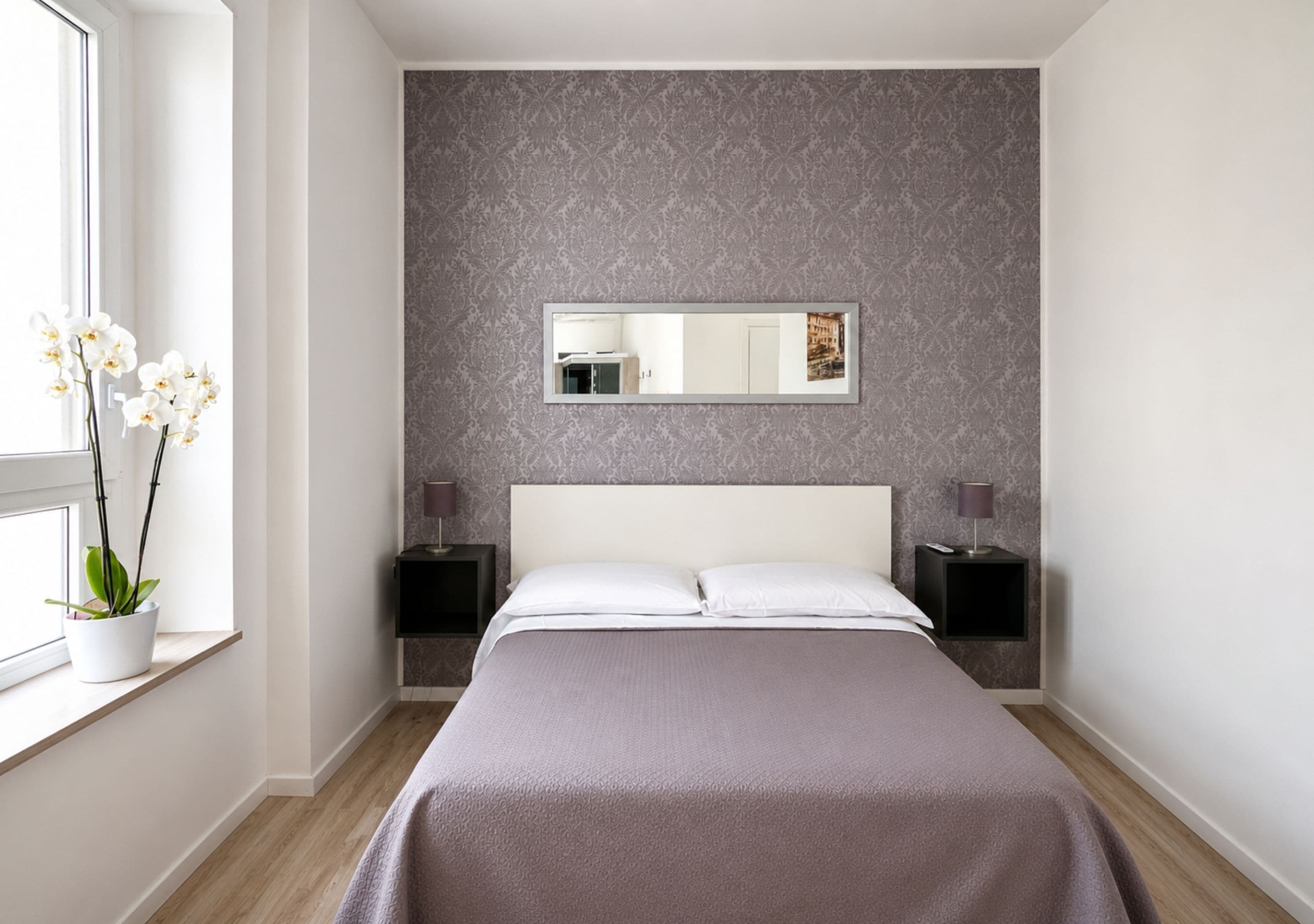 Premium bedding, in-room safe, desk, soundproofing
