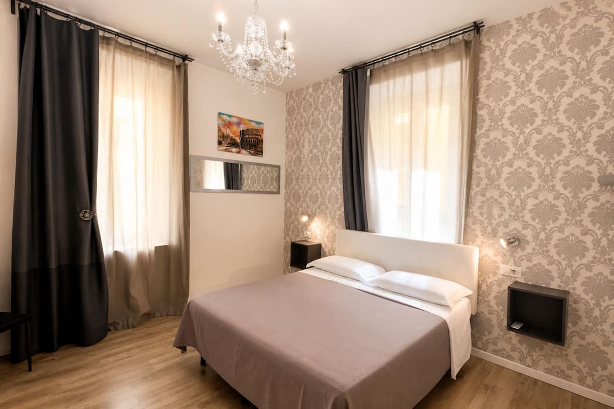 Premium bedding, in-room safe, desk, soundproofing