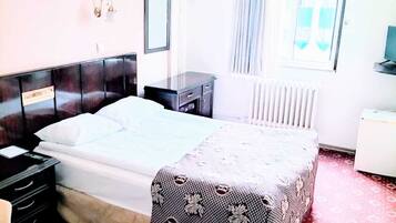Premium bedding, soundproofing, free WiFi, bed sheets