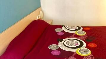 Chambre Double | Literie de qualité supérieure, bureau
