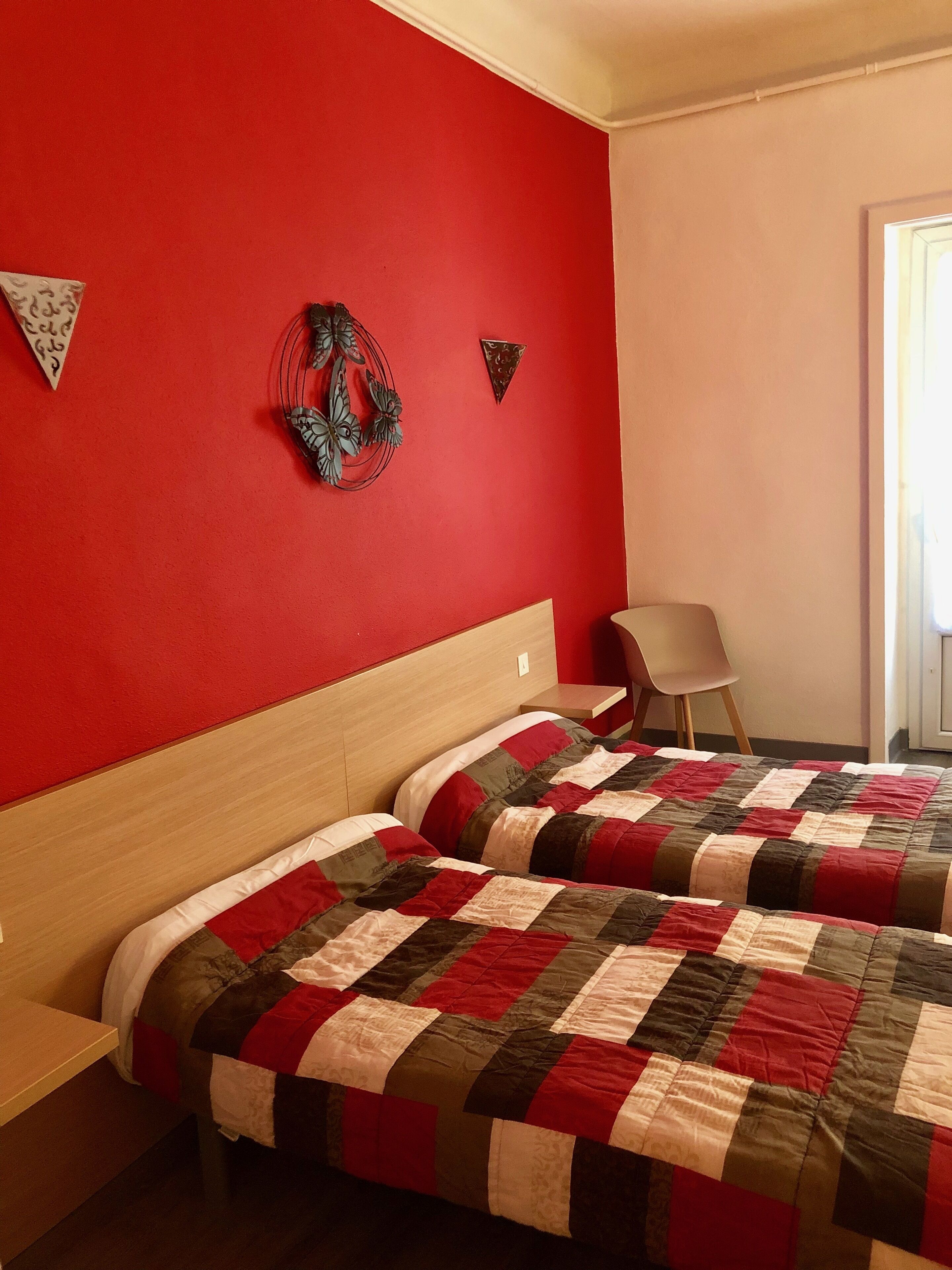 Foto - Hôtel Colisée-Verdun Centre Gare Saint-Roch