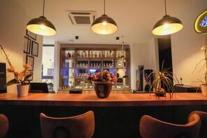Bar (on property) - NK Hotel (Izmir)