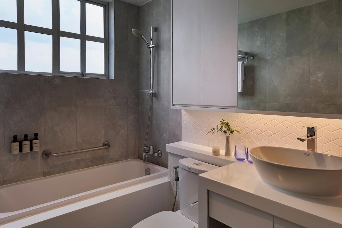 1 bedroom, in-room safe, desk, blackout drapes