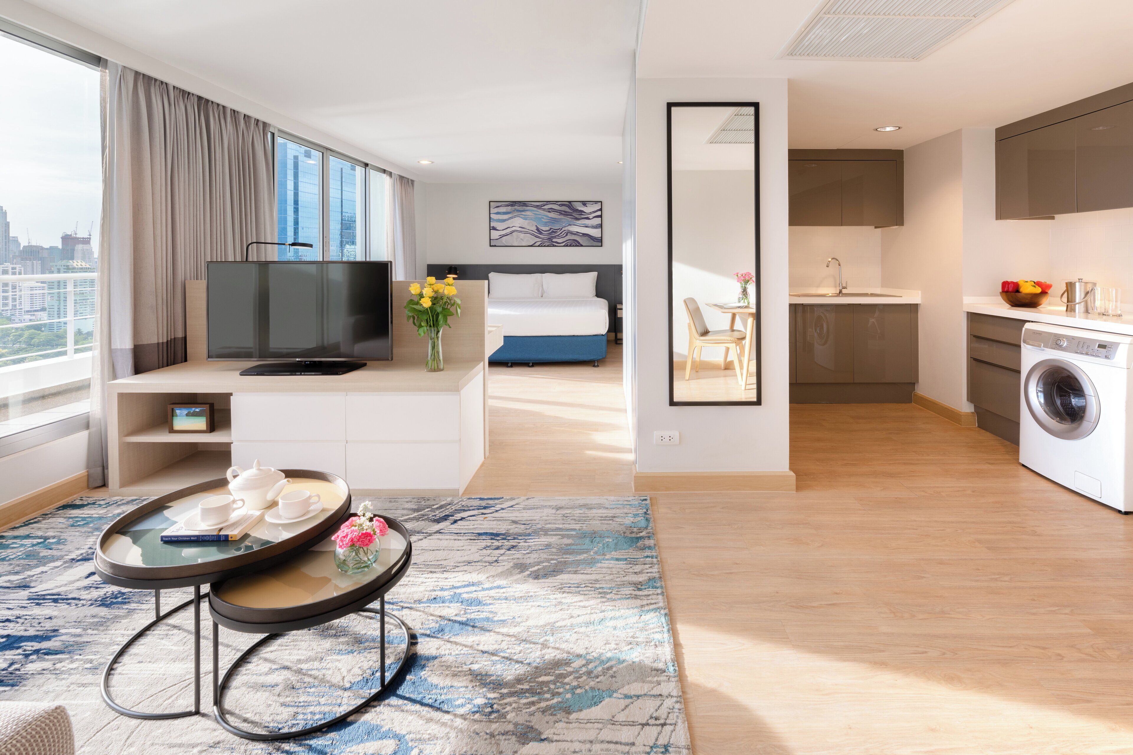 1 bedroom, in-room safe, desk, blackout curtains