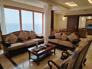 客房内保险箱、隔音、熨斗/熨板、免费 WiFi