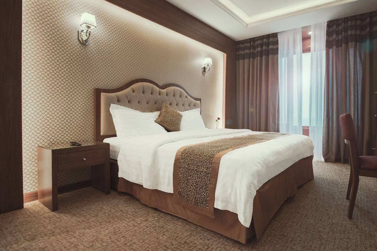 In-room safe, soundproofing, iron/ironing board (on request)
