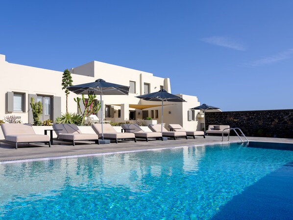 Exterior - Home of Lilies (Santorini)