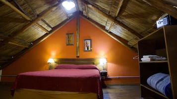 Apartment, 2 Bedrooms | Premium bedding, free cribs/infant beds, free rollaway beds, free WiFi