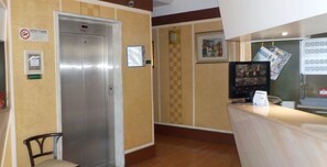 Reception - Hotel Ristorante Euromotel Bari (Bari)