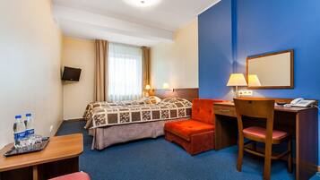 Basic Twin Room, Non Smoking | 1 bedroom, iron/ironing board, free WiFi, bed sheets