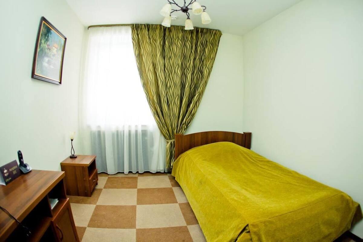 Single Room | In-room safe, desk, iron/ironing board, rollaway beds