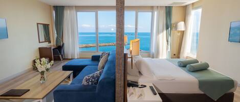 Ropa de cama de alta calidad y minibar