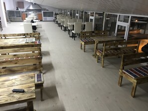 Bao gồm bữa sáng kiểu Âu hàng ngày