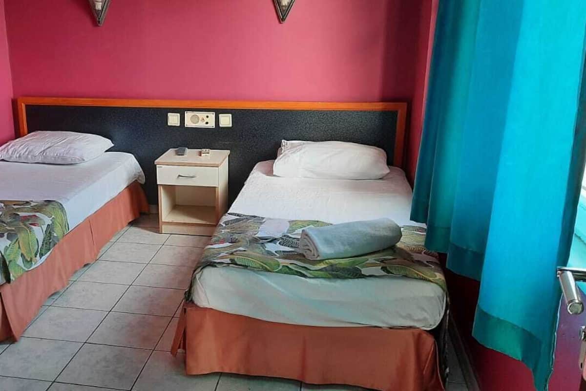 Basic Twin Room