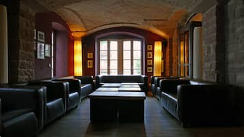 Lobby-Lounge