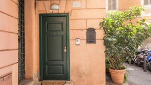 Immagine non classificata, 5 di 20, pulsante