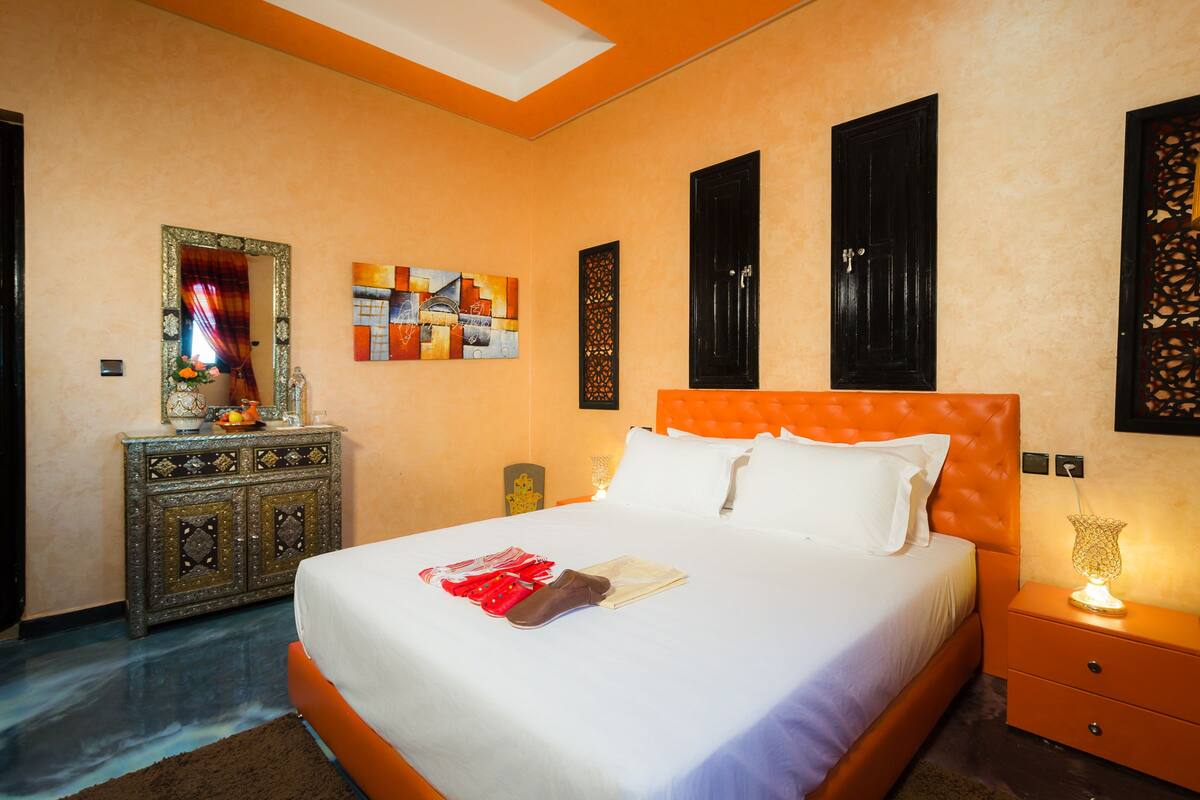 Premium bedding, minibar, in-room safe, individually decorated